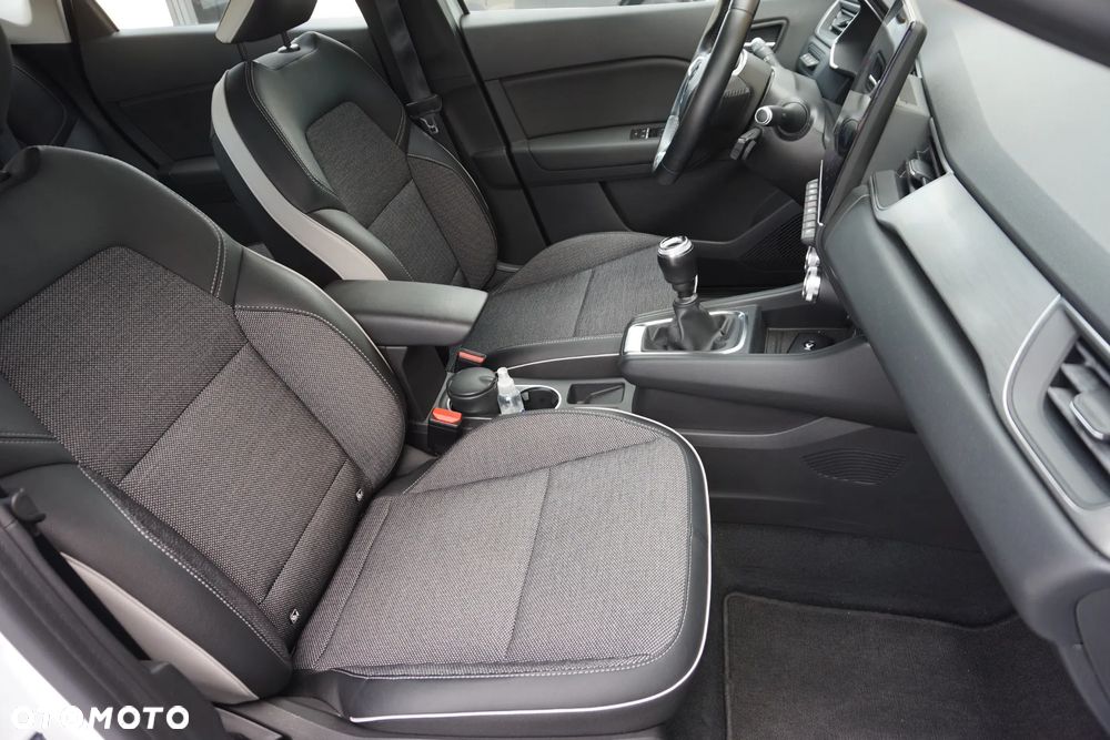 Renault Captur 1.0 TCe Intens - 18