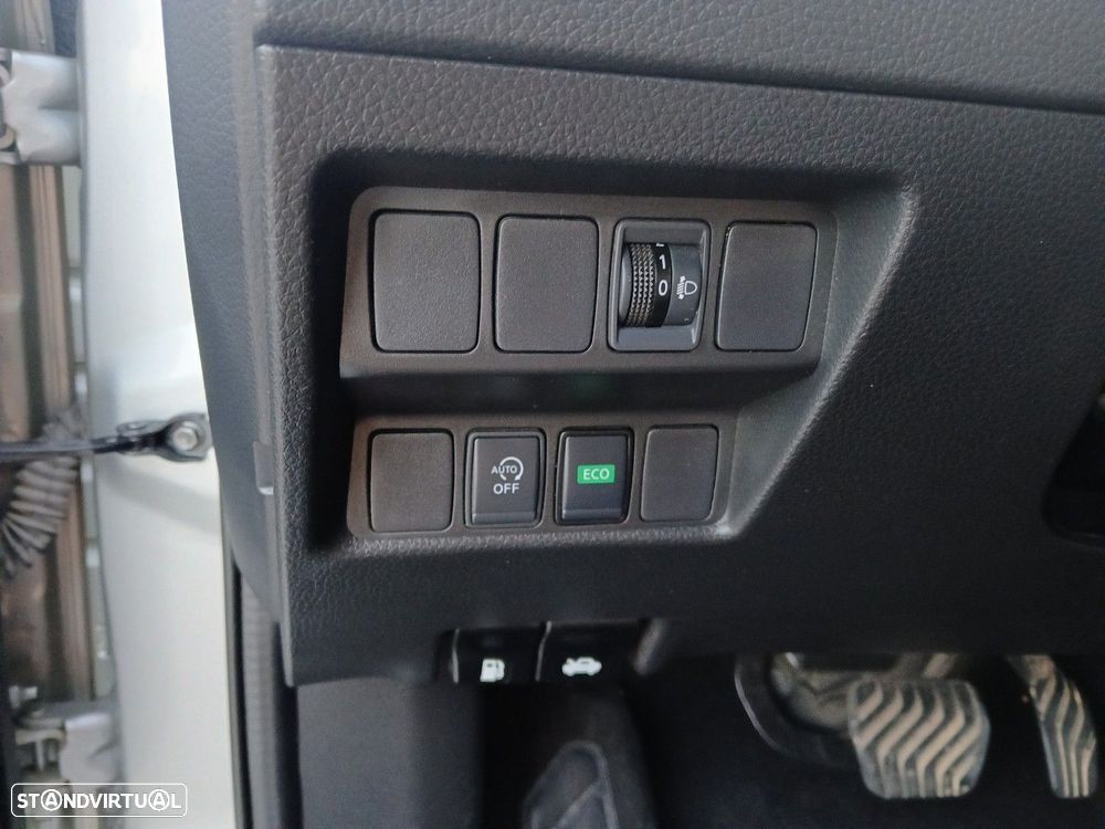 Nissan Qashqai 1.5 dCi Acenta C/Barras de Tejadilho DCT - 17