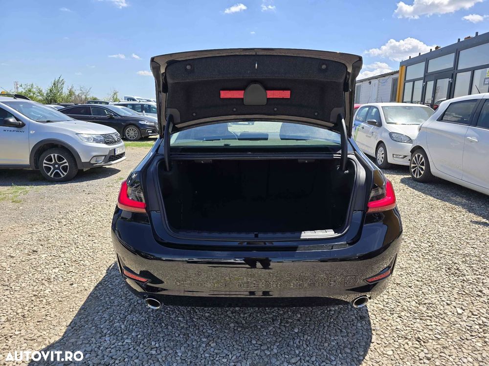 BMW Seria 3 - 8