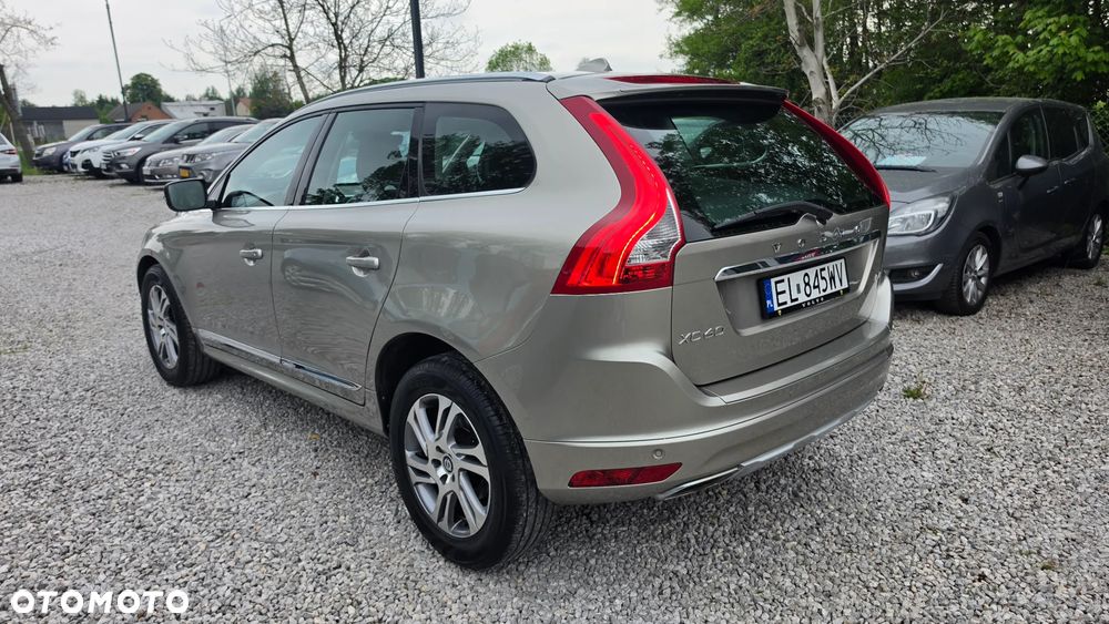 Volvo XC 60 D4 Summum - 5