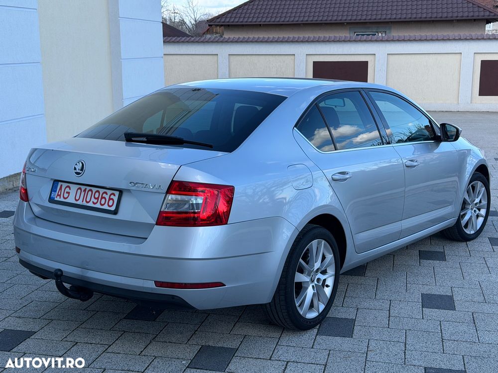 Skoda Octavia - 3