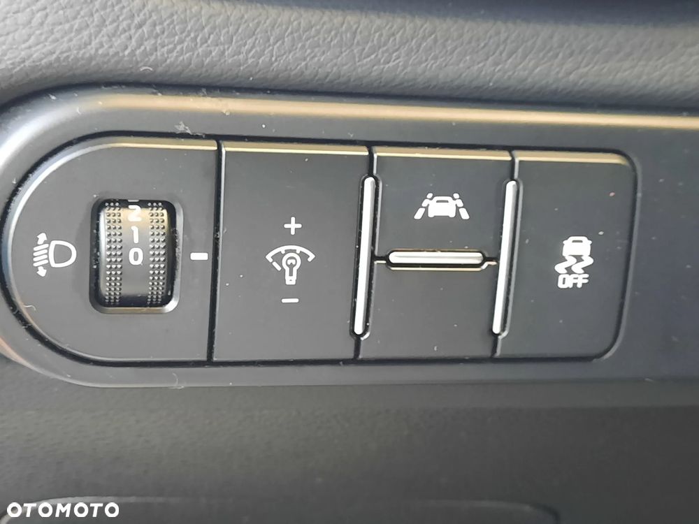 Kia Ceed 1.0 T-GDI 120 OPF Edition 7 - 20