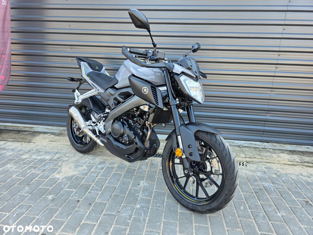 Yamaha MT - 4