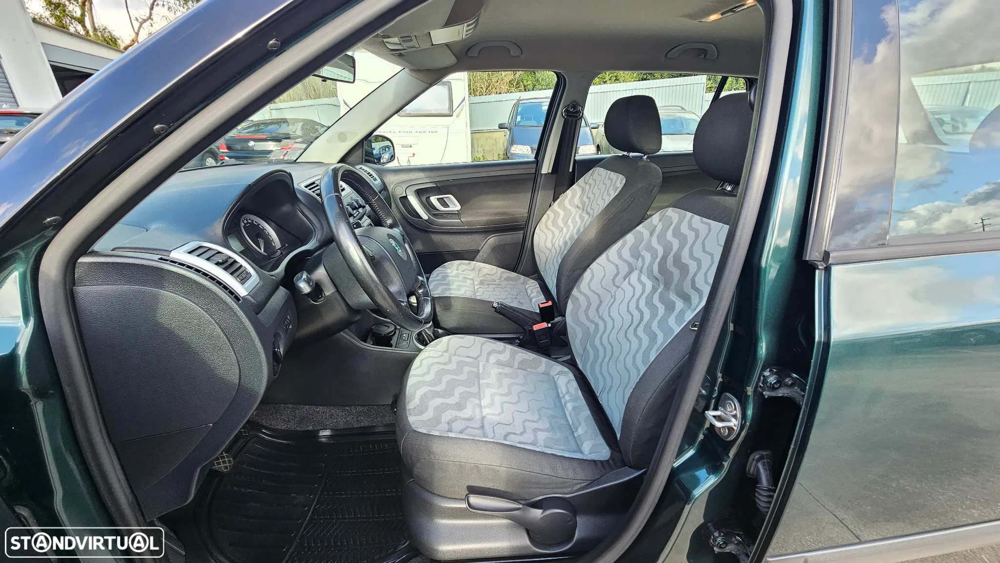 Skoda Fabia Break 1.2 Ambiente - 11
