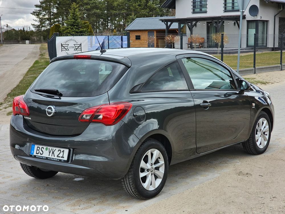 Opel Corsa 1.2 16V Cosmo - 10