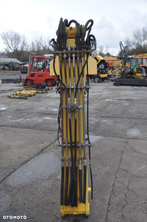 RAMIE TELESKOP KOMATSU PW  95 75R - 11