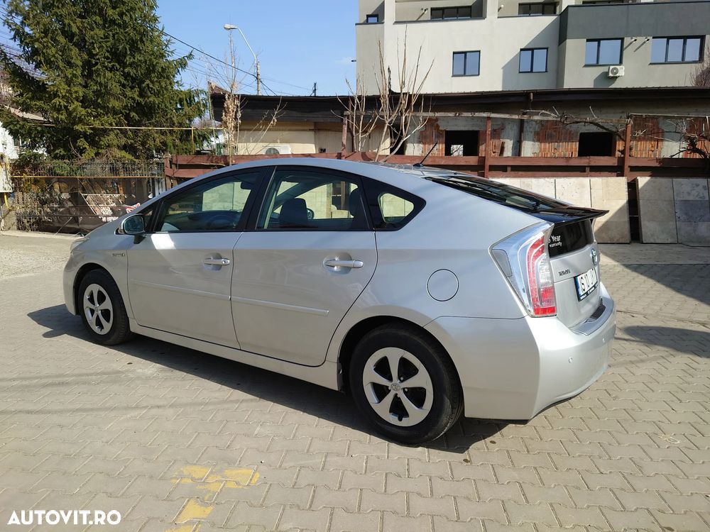 Toyota Prius - 6