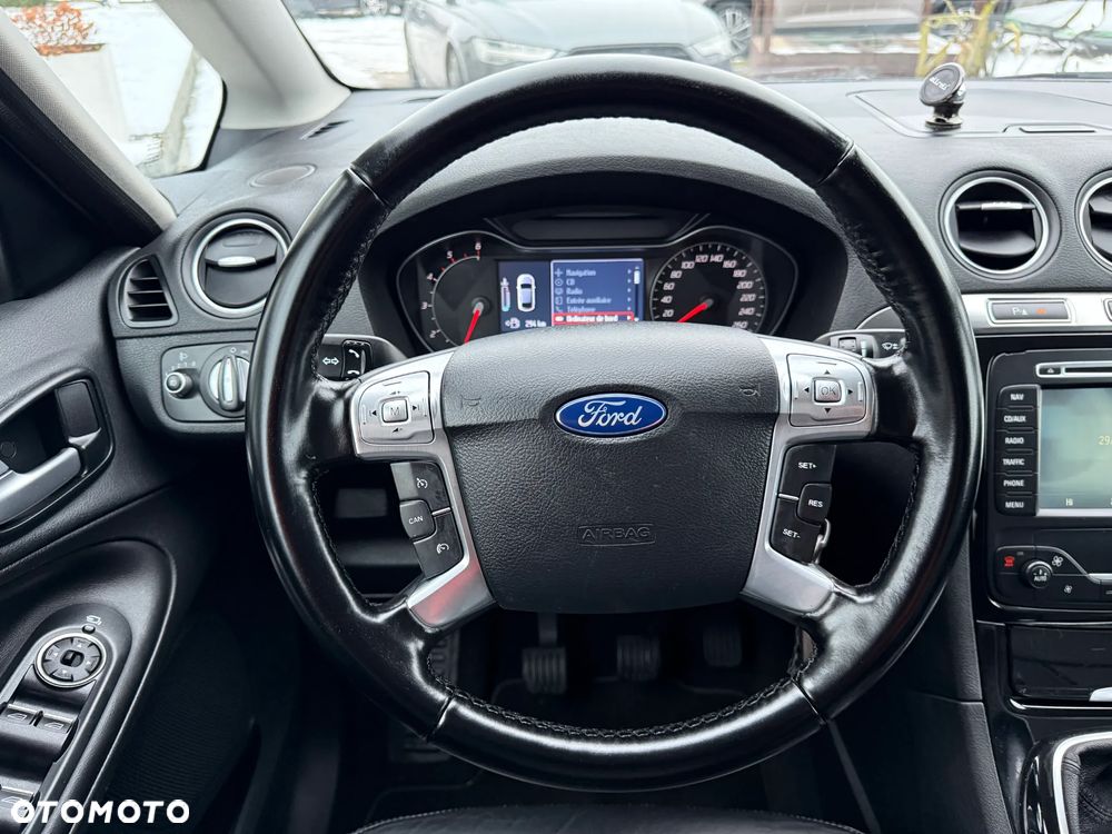 Ford S-Max 2.0 TDCi Ambiente - 31