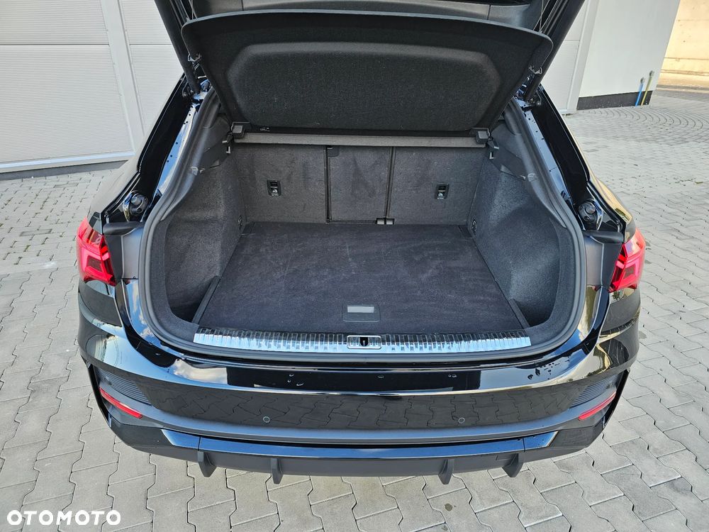 Audi Q3 Sportback 35 TDI quattro S tronic S line - 13