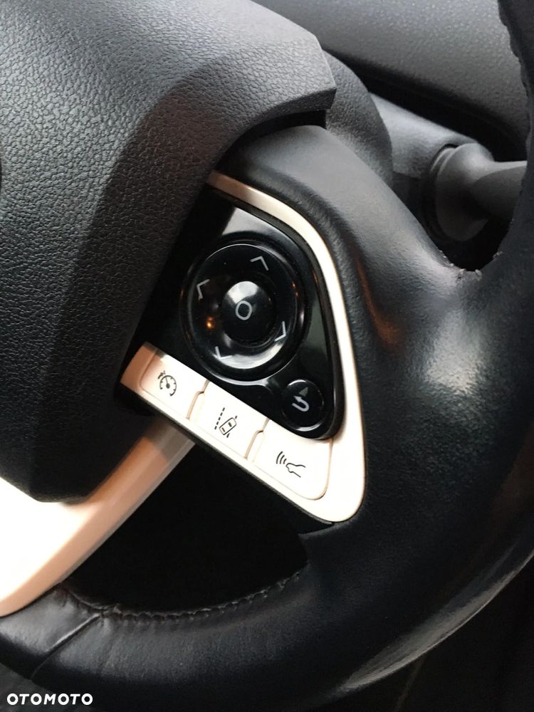 Toyota Prius 1.8 Hybrid Prestige - 27