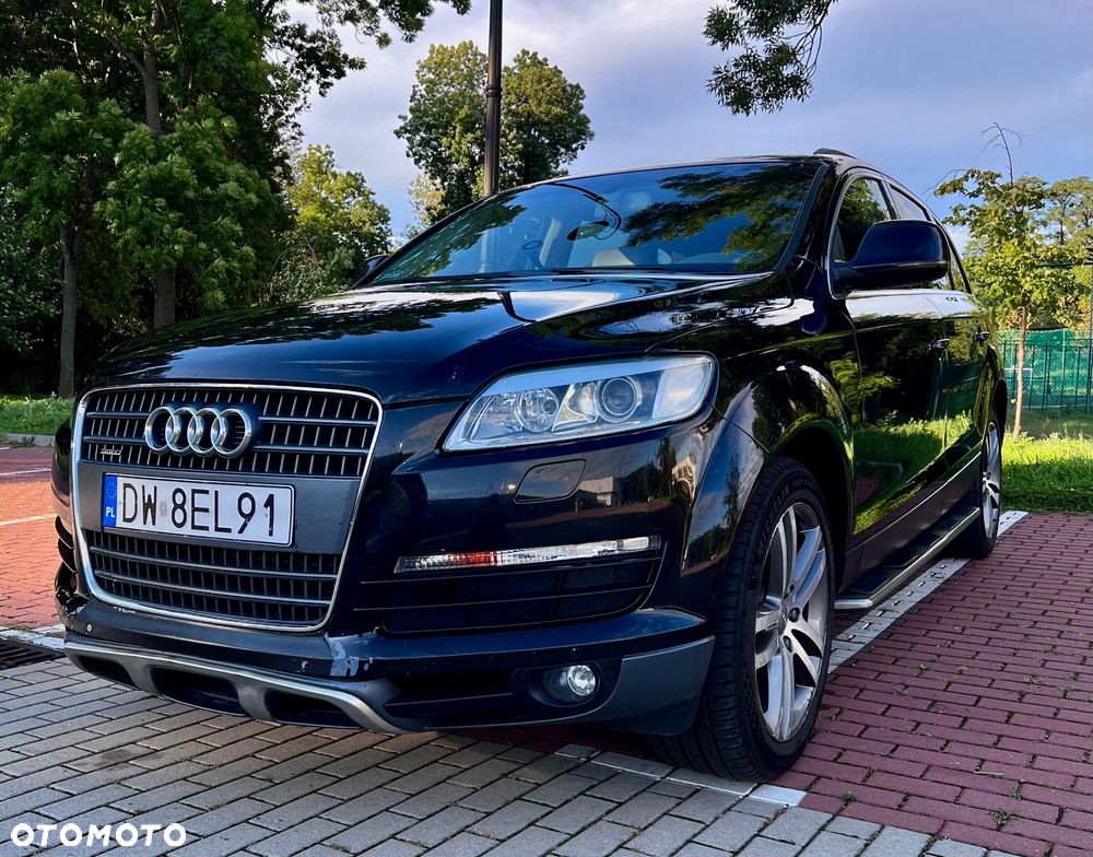 Audi Q7 4.2 FSI Quattro Tiptronic - 1