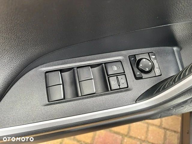 Toyota RAV4 - 30