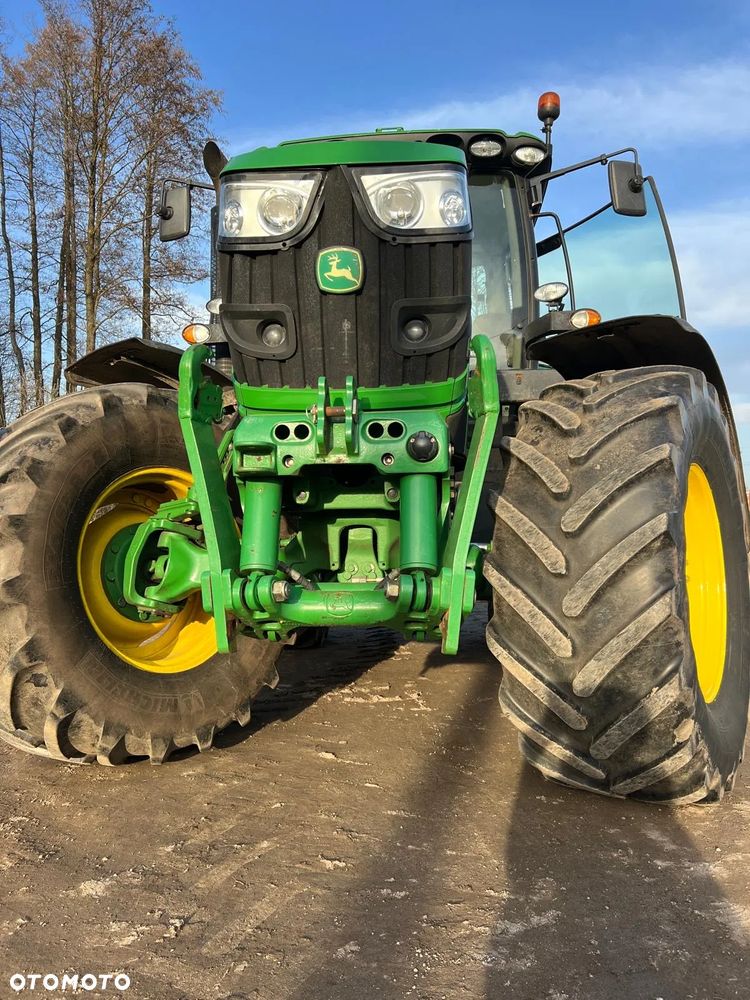 John Deere 6150R - 23