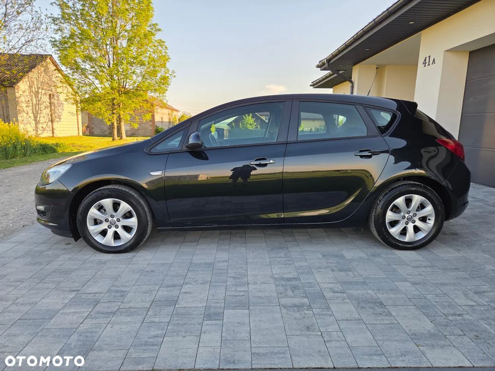 Opel Astra - 9
