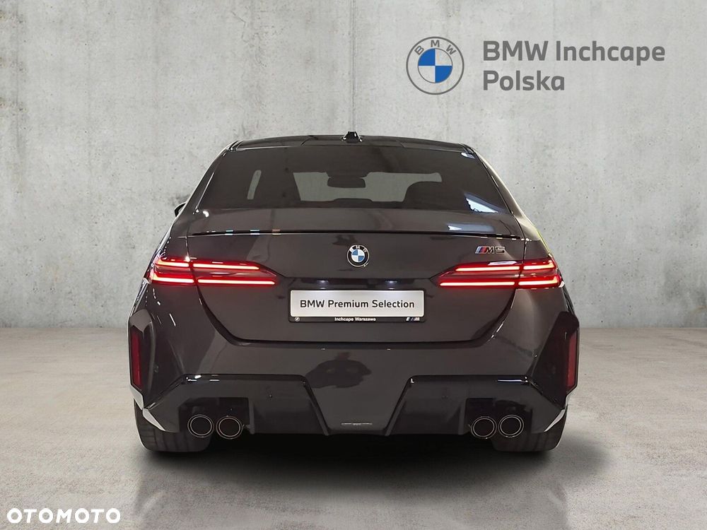 BMW M5 - 5