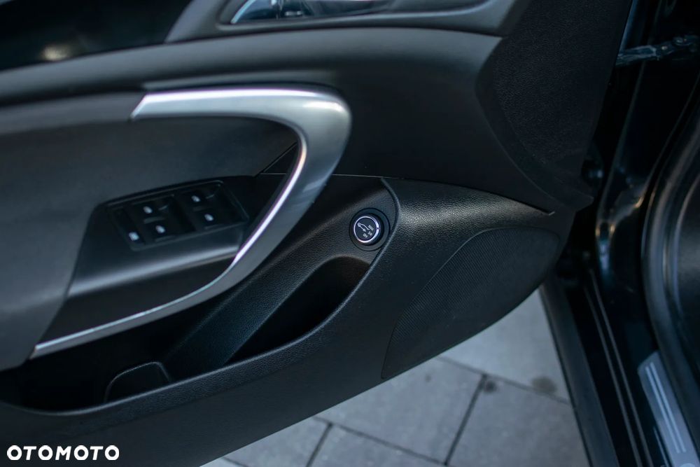 Opel Insignia - 28