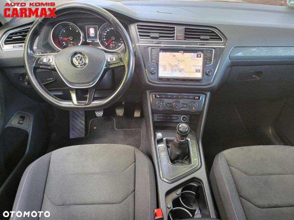 Volkswagen Tiguan - 28
