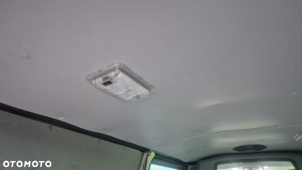 Volkswagen Transporter - 21