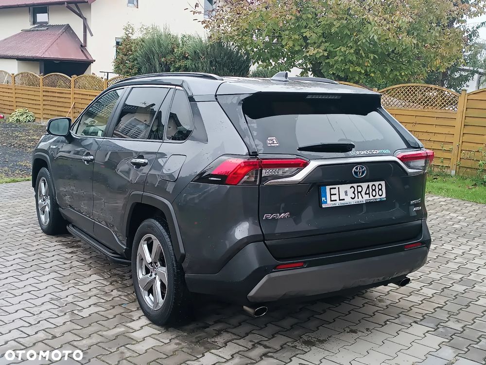 Toyota RAV4 - 4