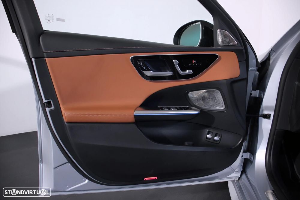 Mercedes-Benz C 300 e AMG Line - 5
