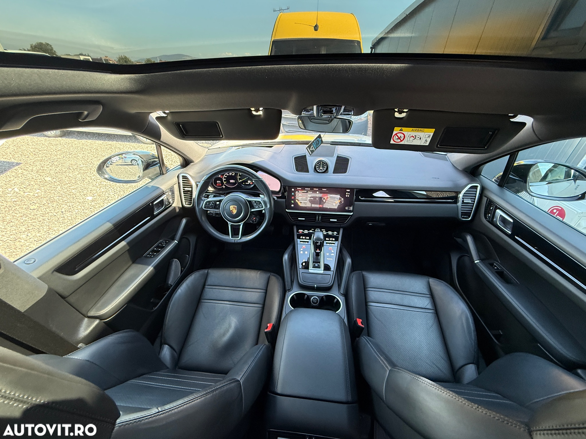 Porsche Cayenne Coupe E-Hybrid Tiptronic S Platinum Edition - 8