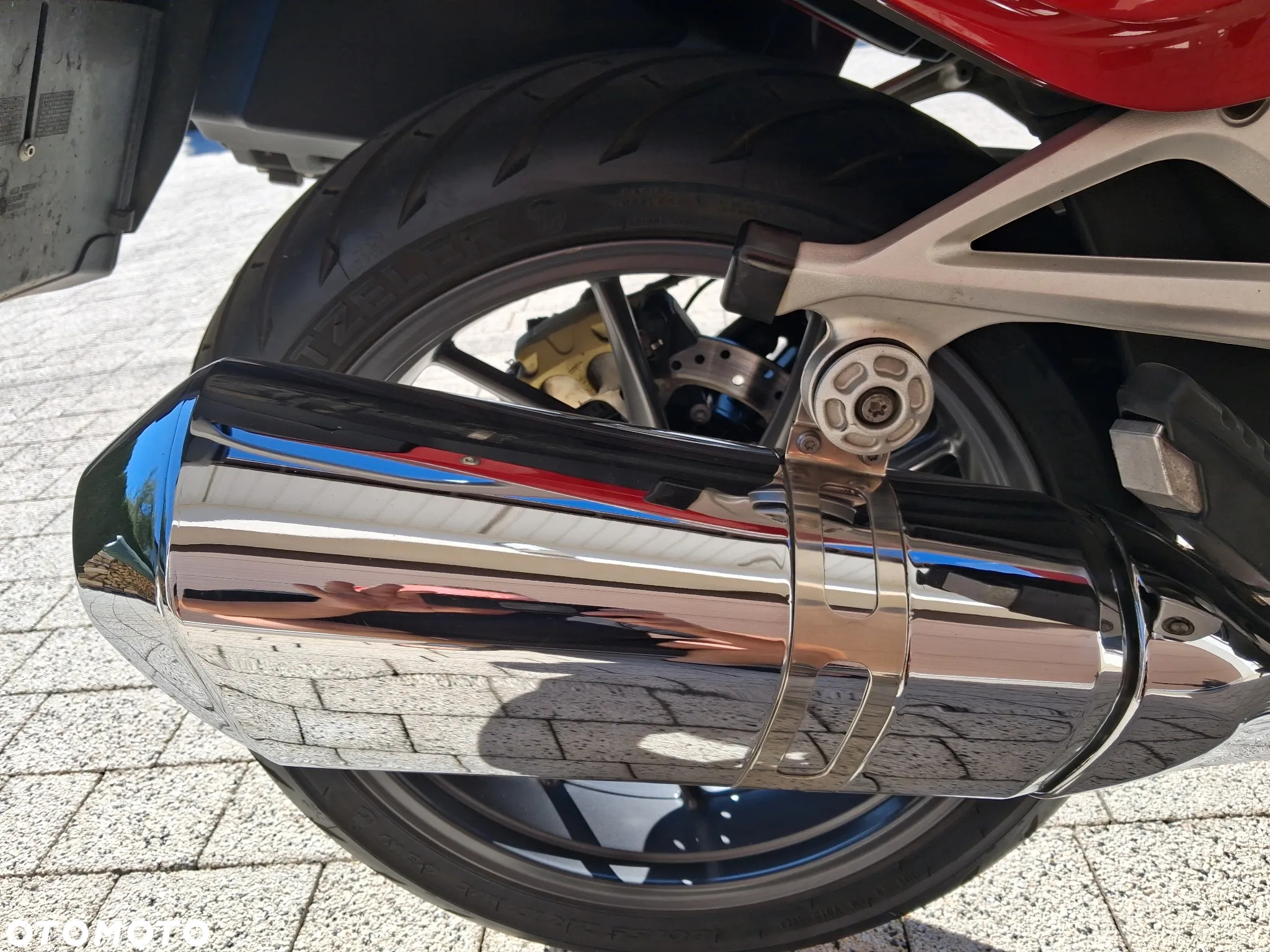 BMW R - 8