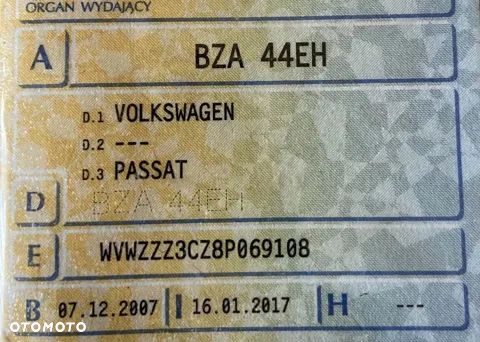 Volkswagen Passat - 20