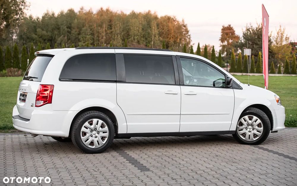 Dodge Grand Caravan 3.6 R/T - 13