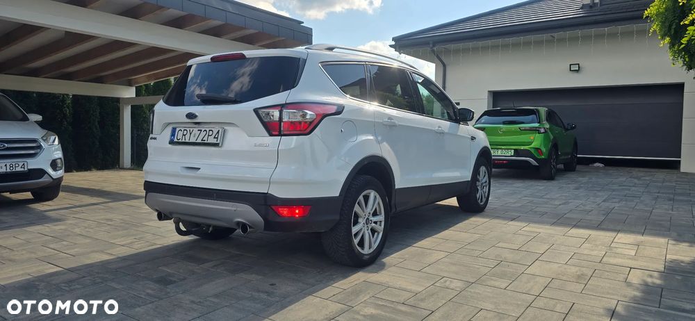 Ford Kuga 1.5 EcoBoost FWD Edition ASS MMT6 - 8