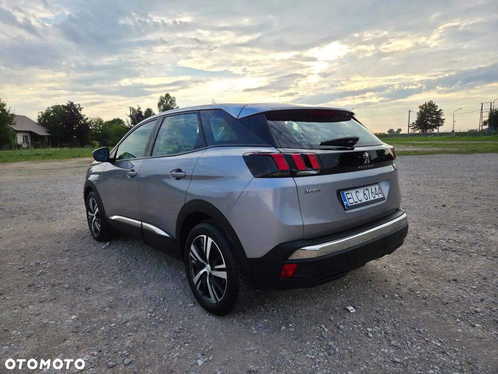 Peugeot 3008 1.5 BlueHDi Allure S&S - 9