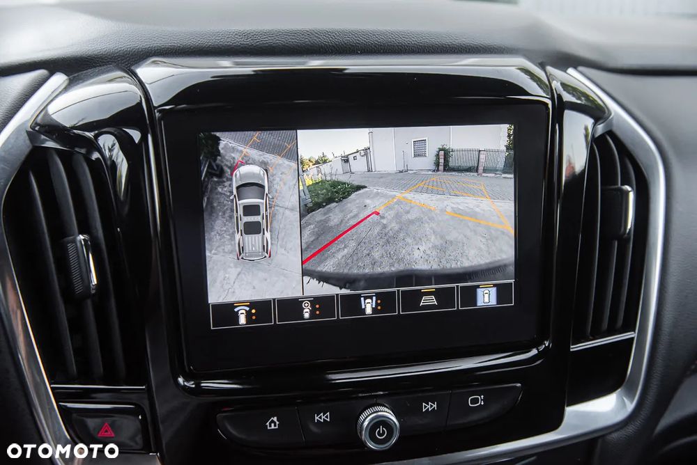 Chevrolet Traverse - 28