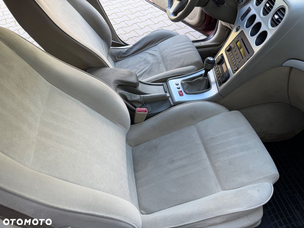 Alfa Romeo 159 2.2JTS Distinctive - 16