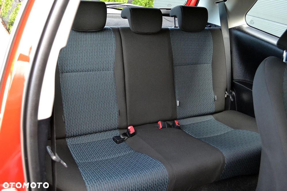 Toyota Yaris 1.0 Life - 19