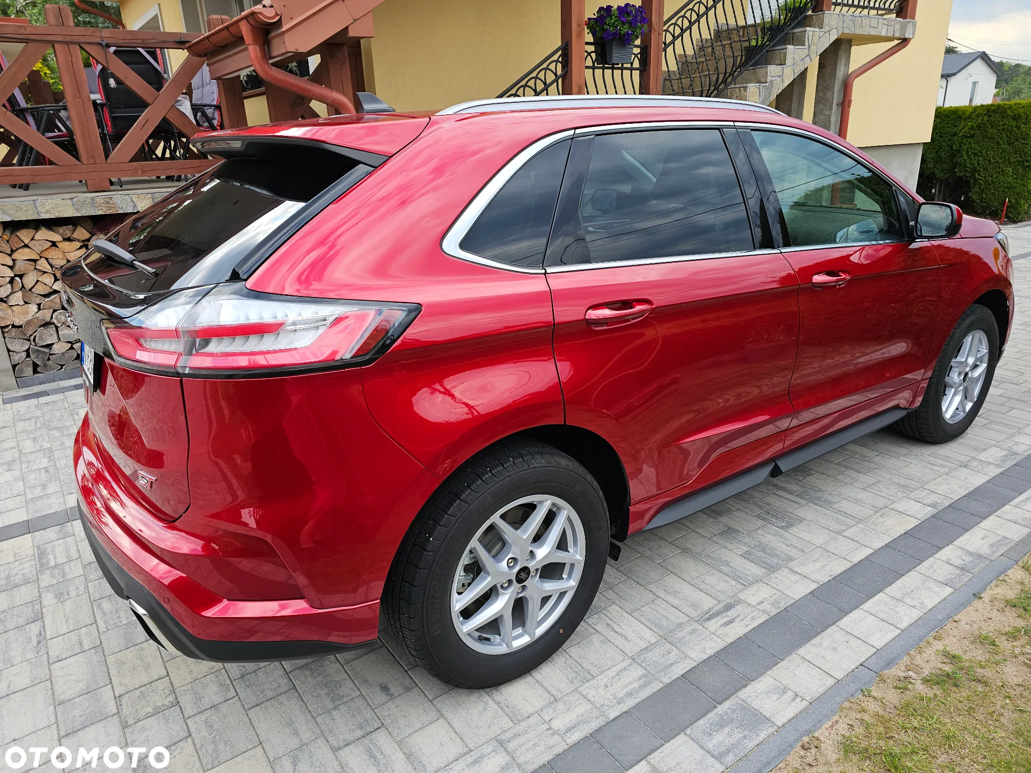 Ford Edge - 4
