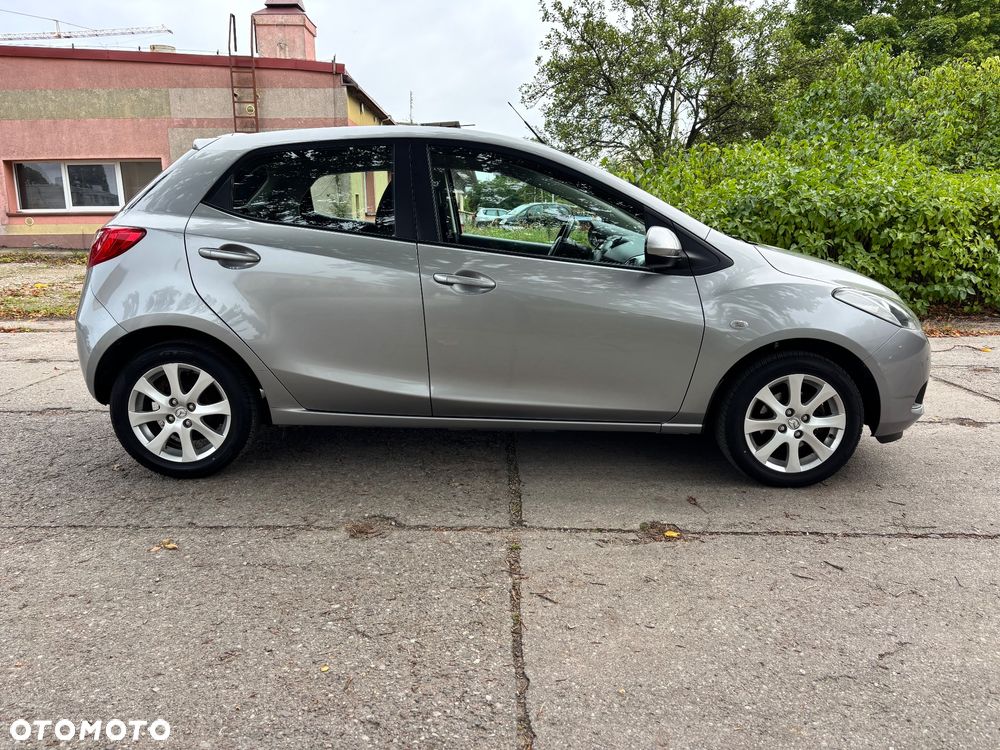 Mazda 2 1.3 Exclusive - 8