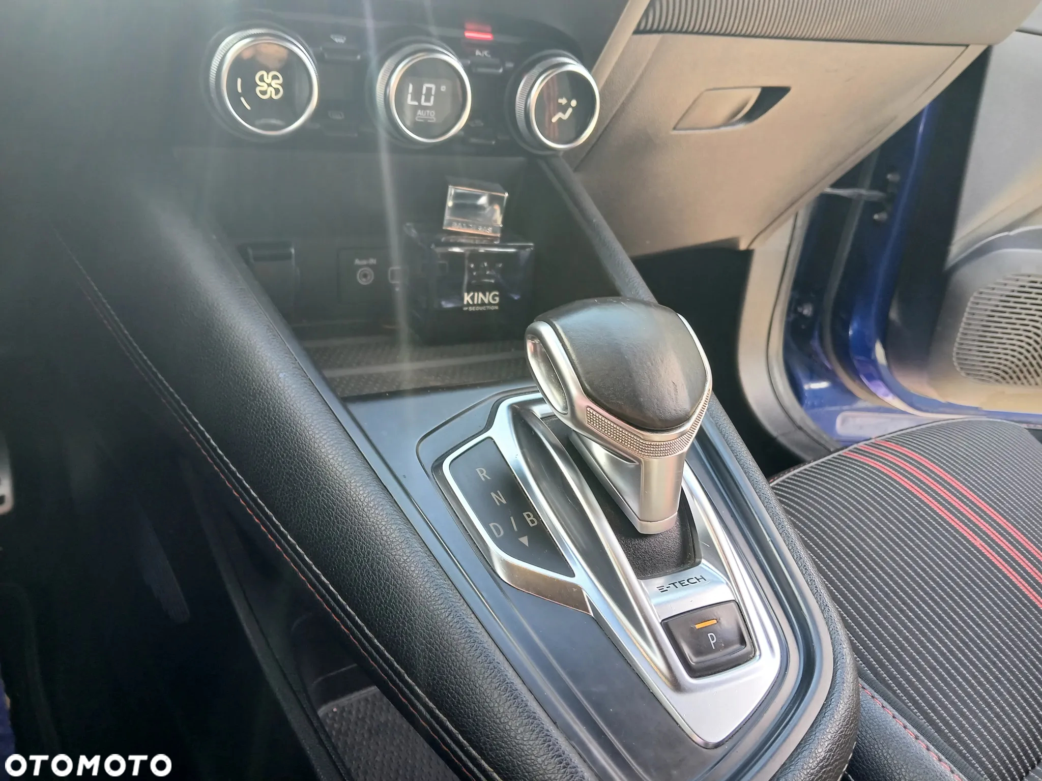 Renault Captur 1.6 E-TECH Full Hybrid 145 Intens - 15
