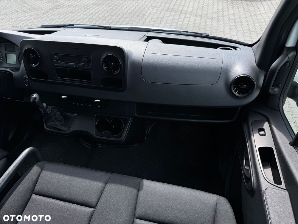 Mercedes-Benz Mercedes Sprinter 317 CDI 170 KM | DOKA 7 os. | 22 800 km | ASO | HAK - 13