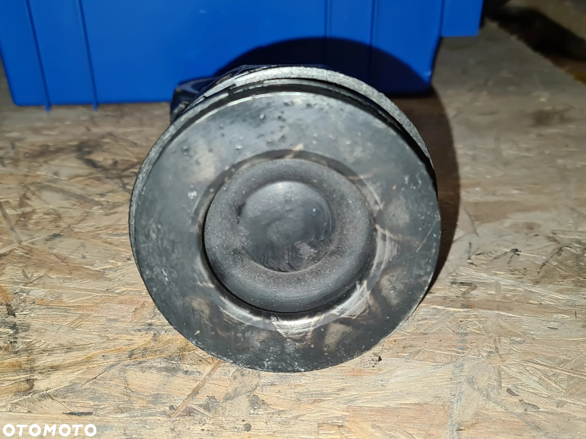 Tłok z korbowodem NISSAN CABSTAR ATLEON RENAULT GAMA D ZD3 3.0 EURO 6 - 2