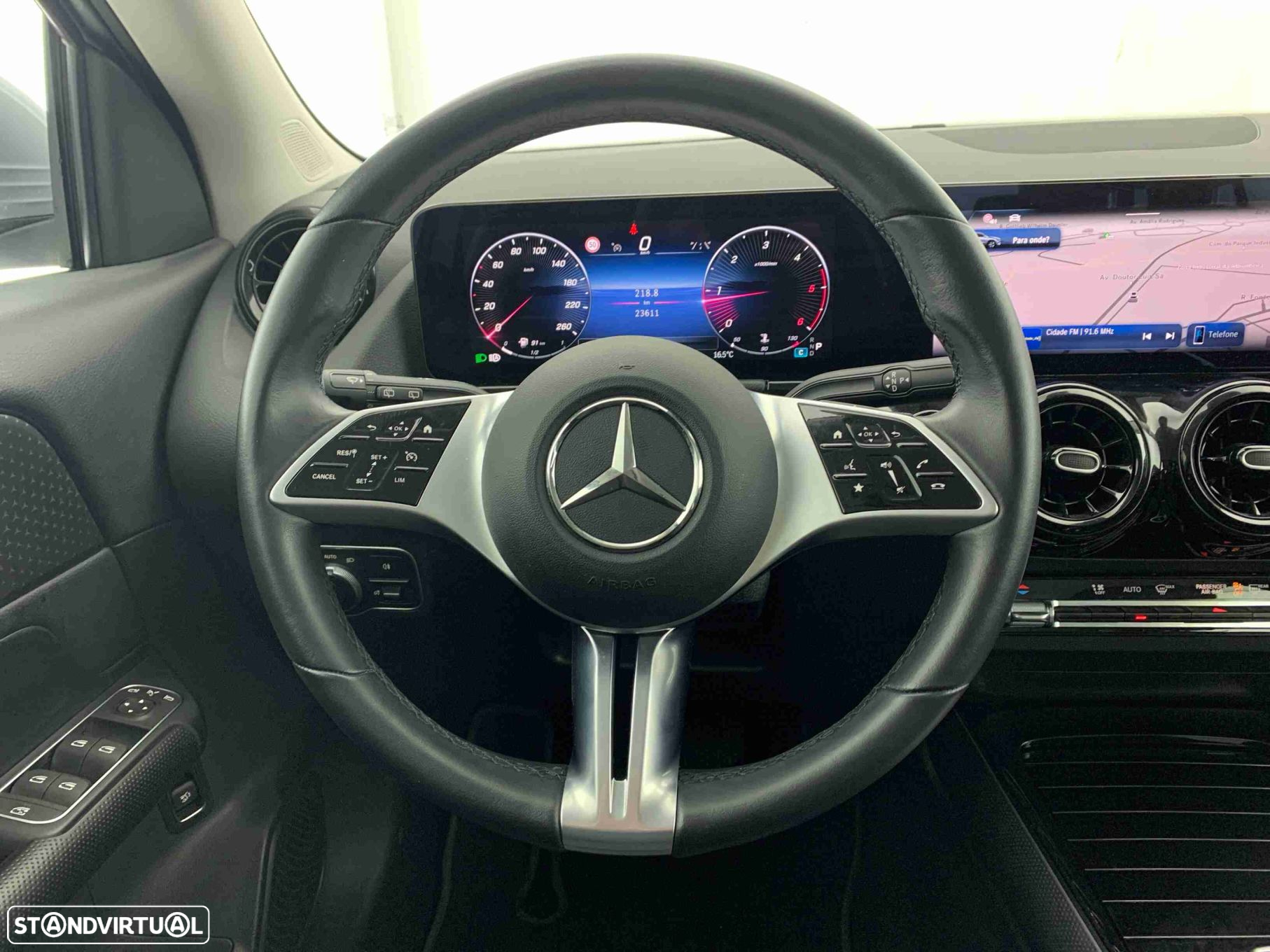 Mercedes-Benz GLA 180 d - 7