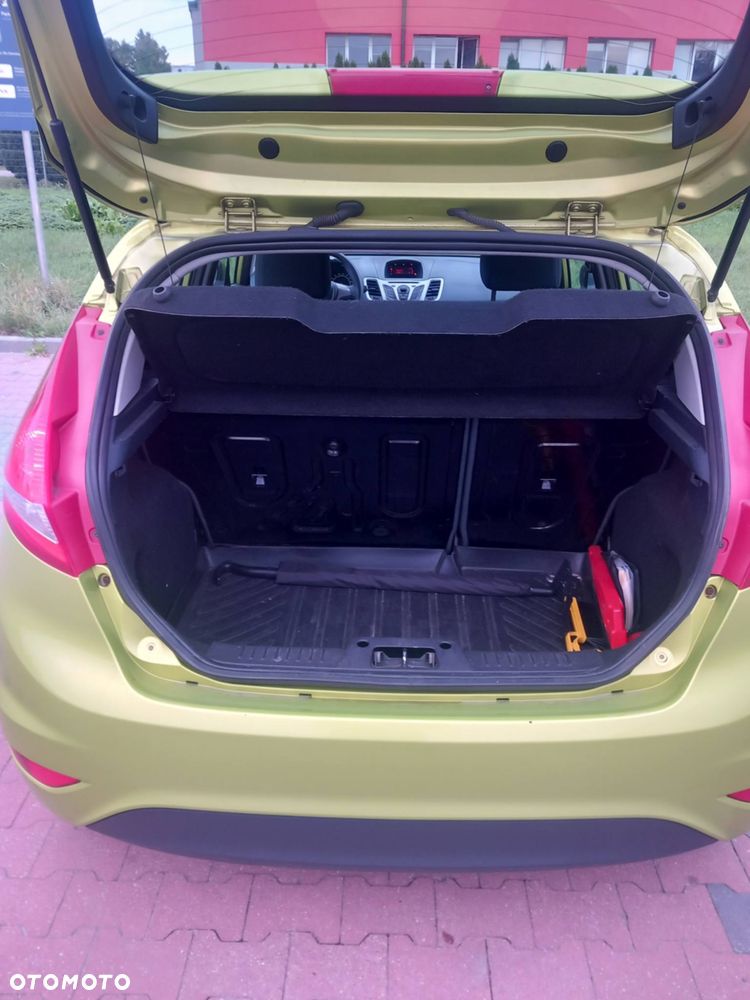 Ford Fiesta 1.25 Trend - 6