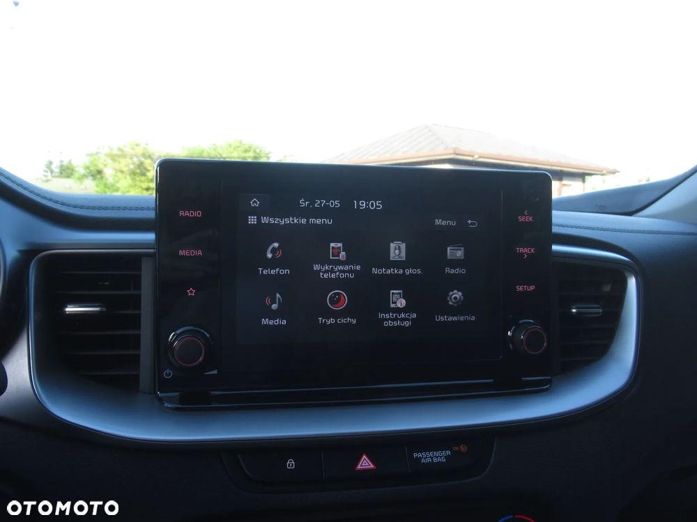 Kia Ceed 1.5 T-GDI M - 22