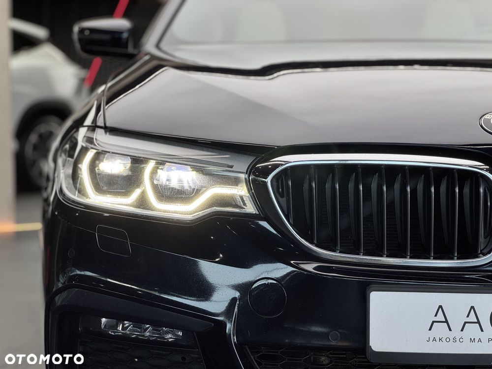 BMW Seria 5 530i xDrive M Sport sport - 40