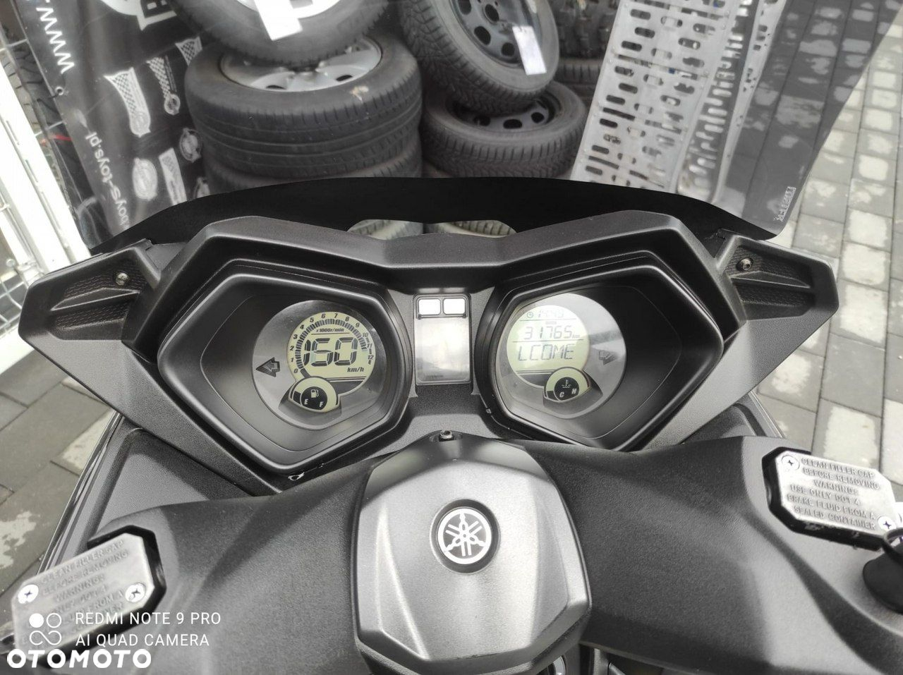 Yamaha X-max - 7