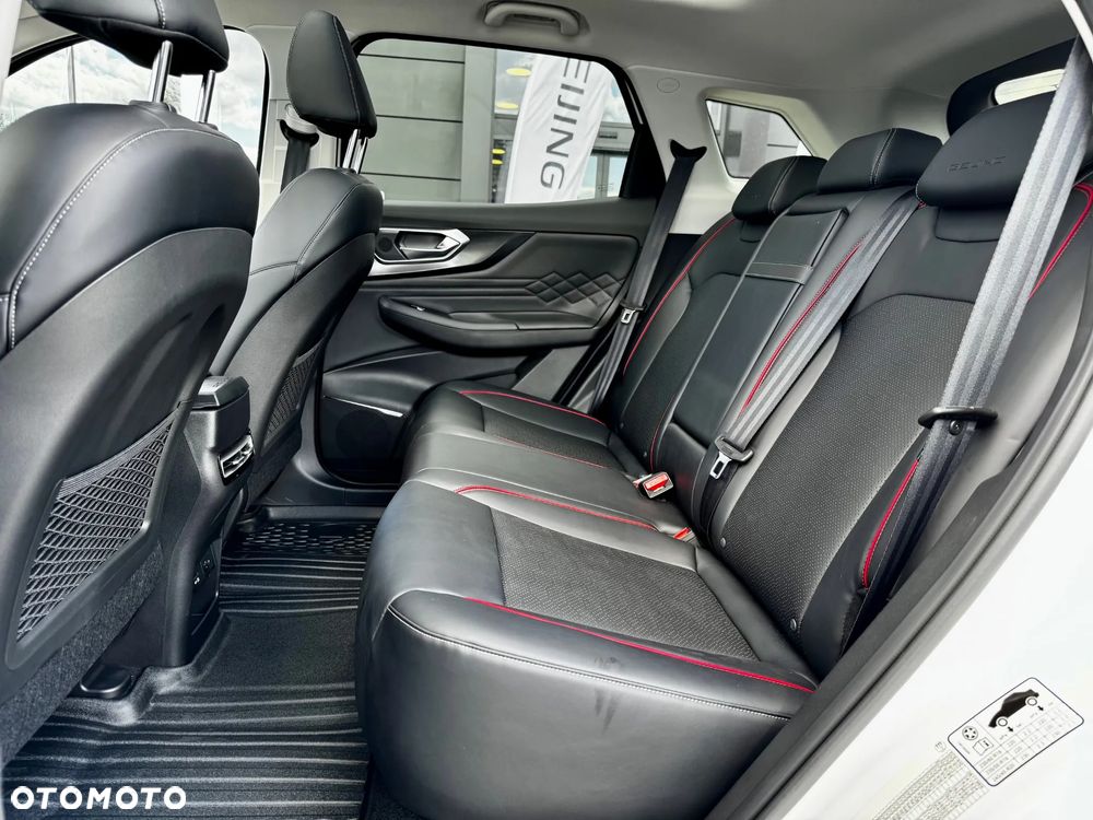 BAIC 7 1.5T Luxury DCT - 16