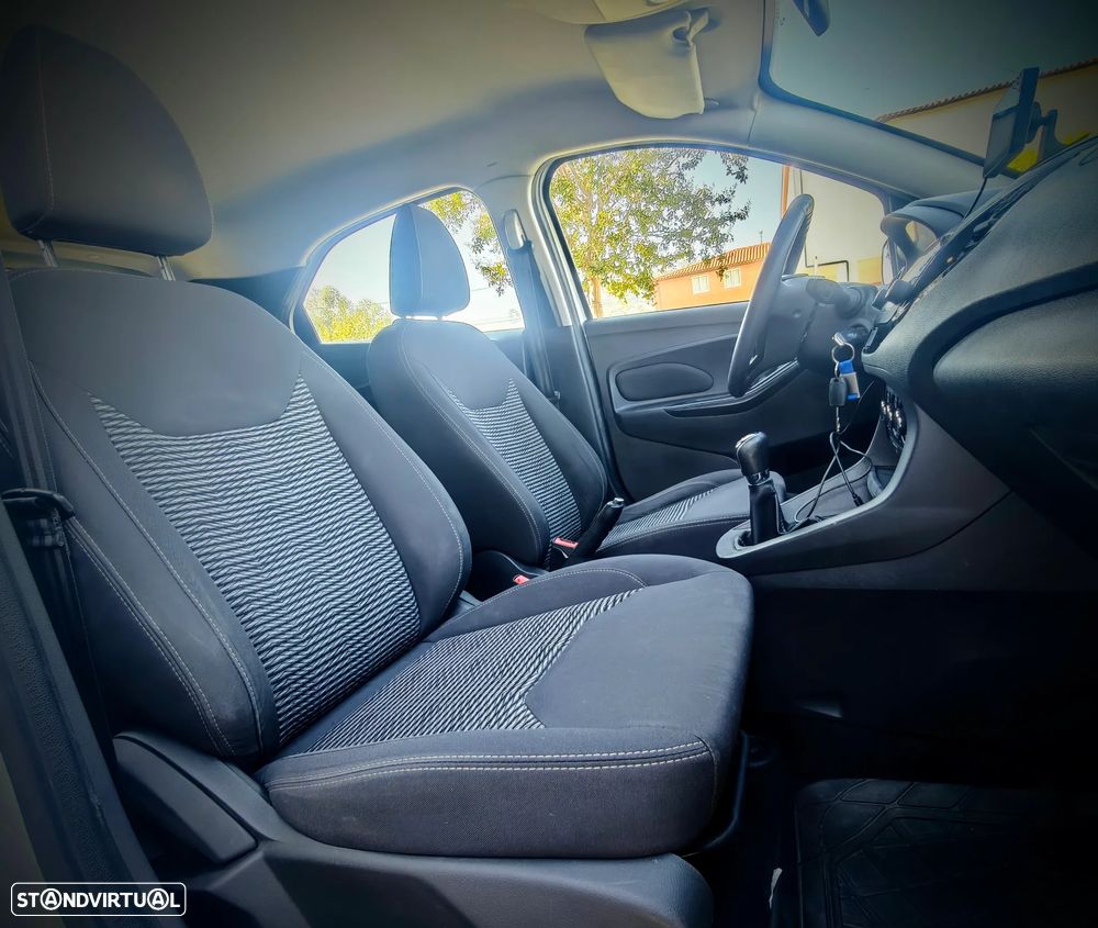 Ford KA+ 1.2 Ti-VCT White & Black Edition - 6