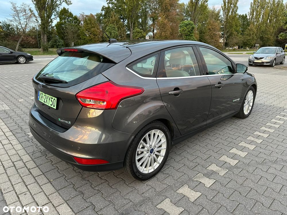 Ford Focus Electric - 8