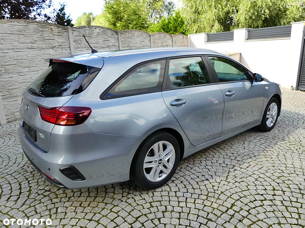 Kia Ceed - 6