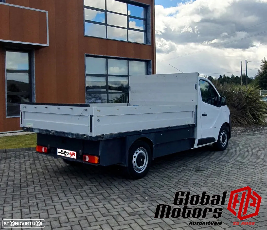 Opel Vivaro - 5