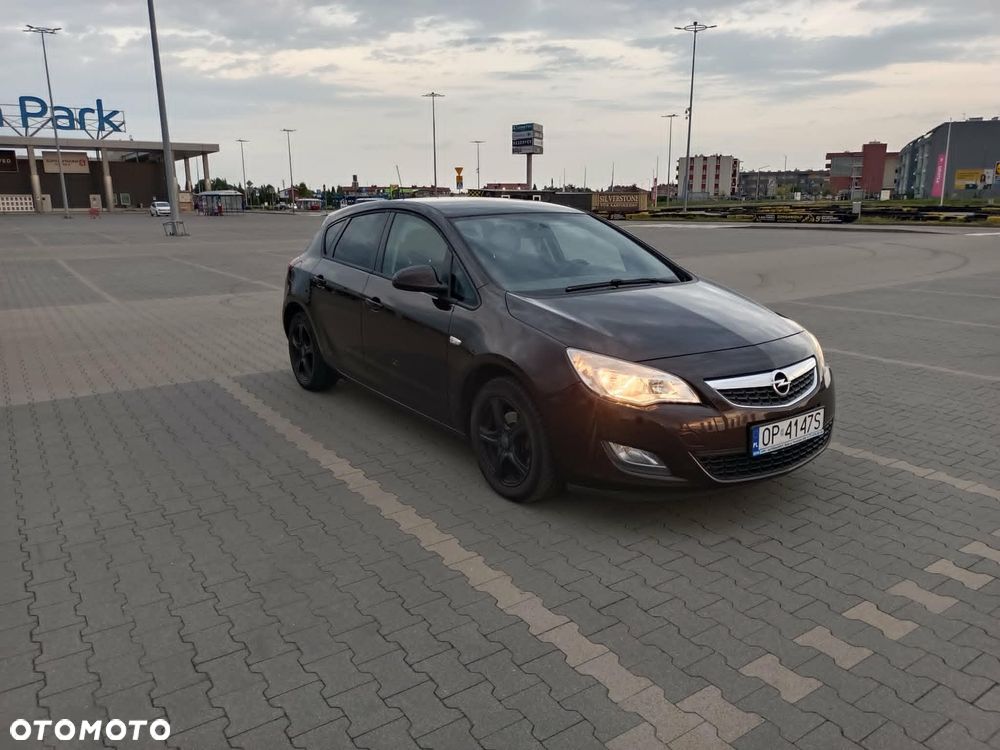 Opel Astra 1.4 T Enjoy - 1