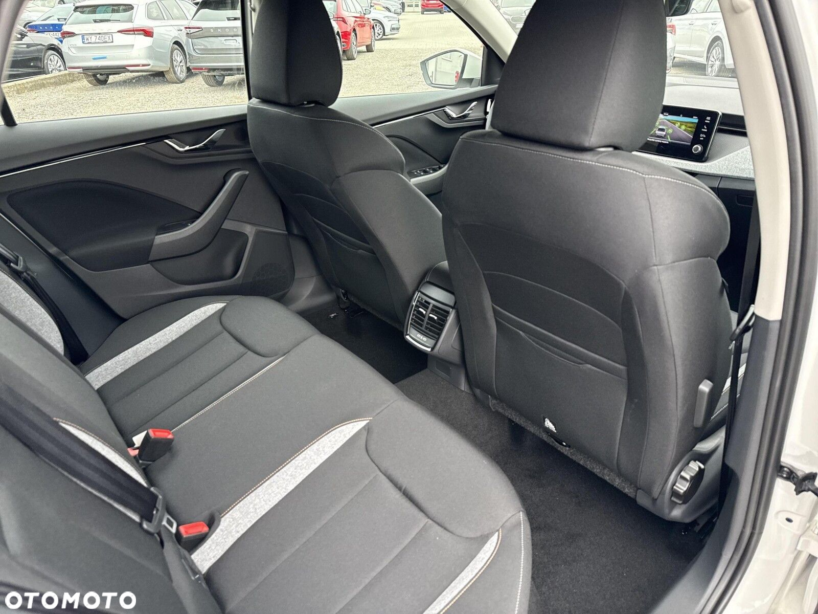 Skoda Scala 1.0 TSI Selection - 24